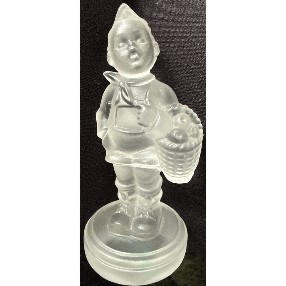 Goebel M.I. Hummel Village Boy 24% Lead Crystal 3" Figure‎ 1990 Germany